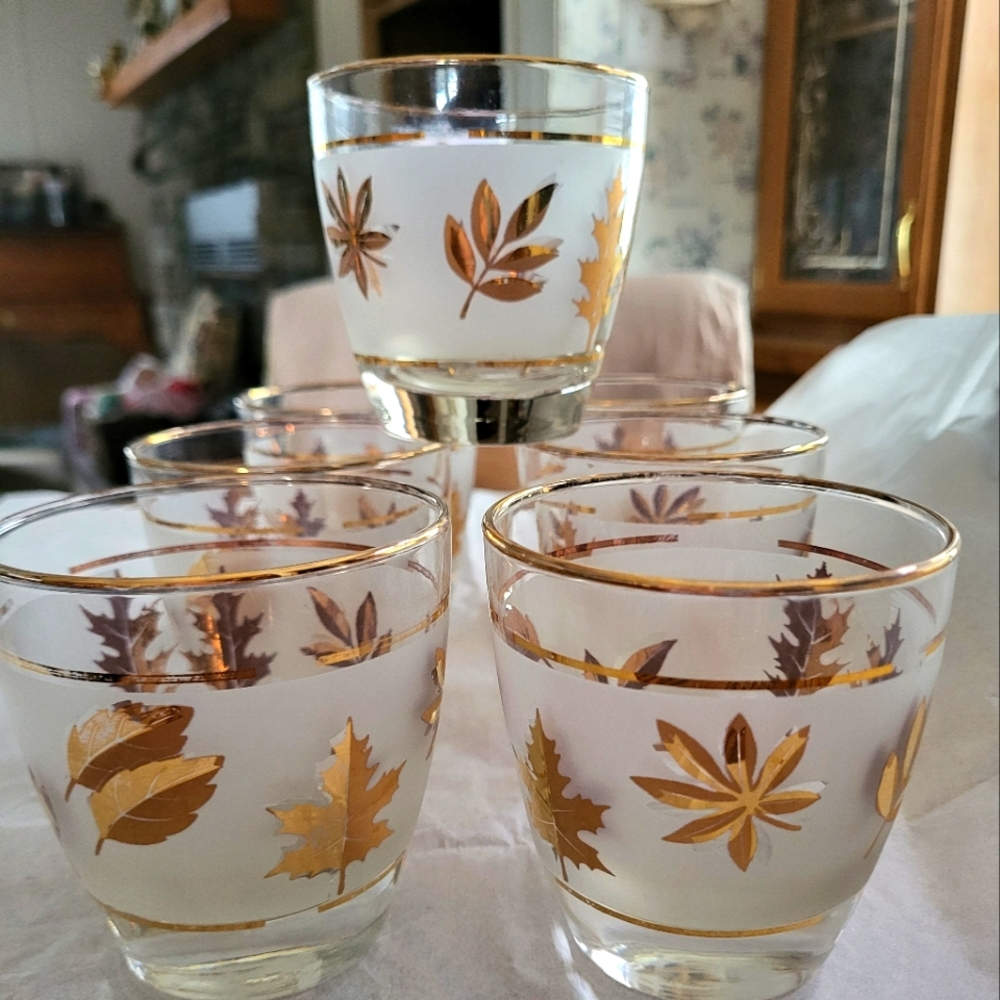 Libbys Glassware - Picture 2 of 3